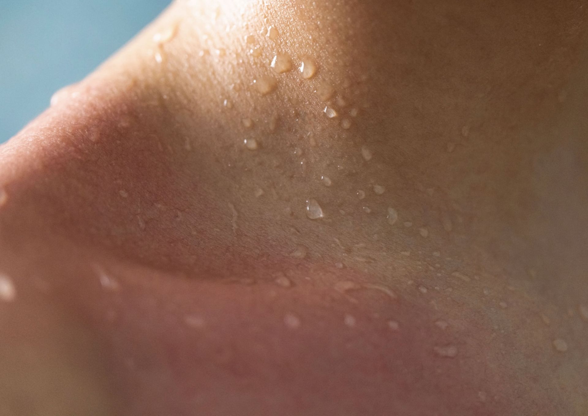 Косметика для підлітків: що варто знати?