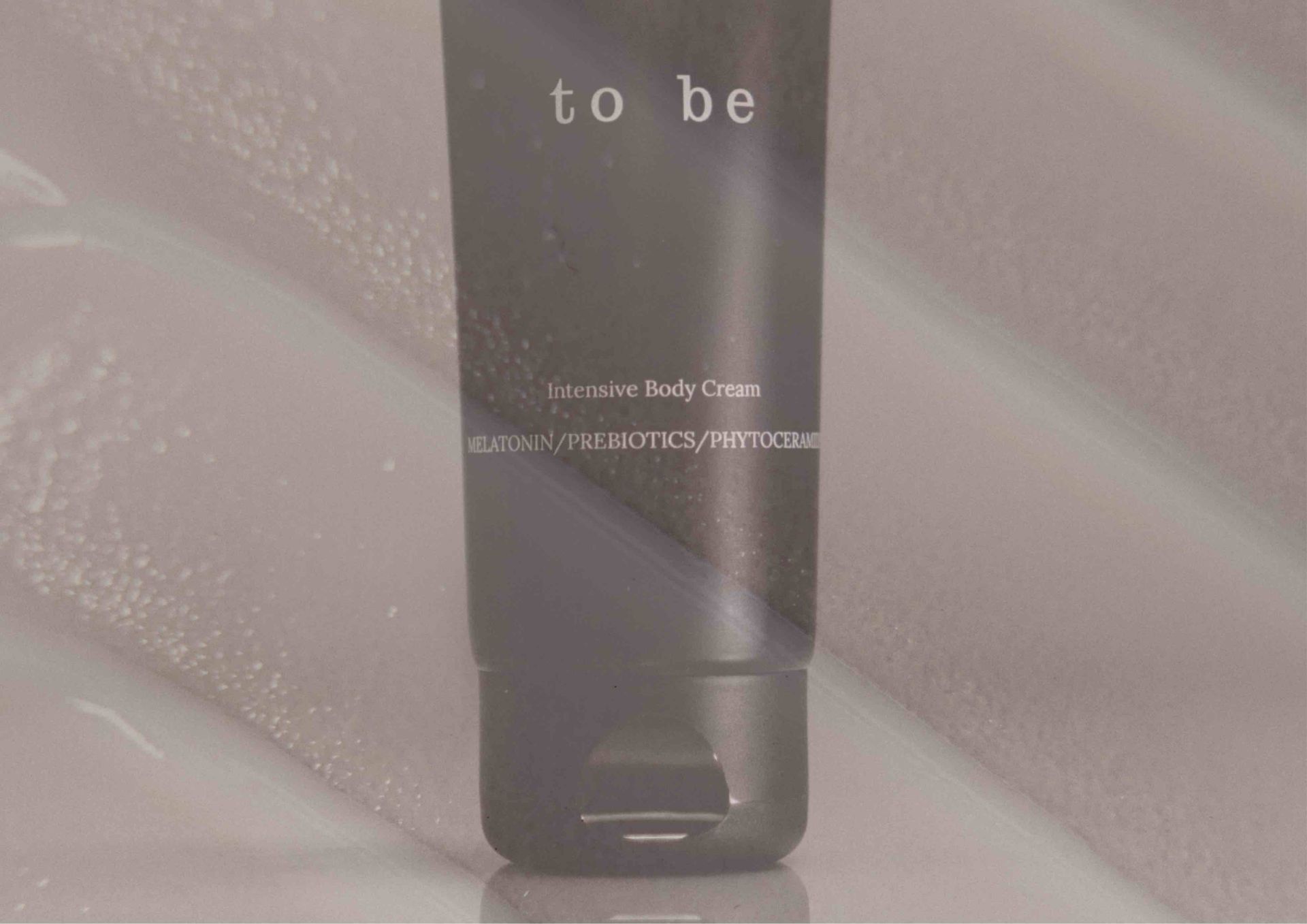 Ламелярна основа в косметиці: як вона забезпечує глибоке зволоження шкіри?