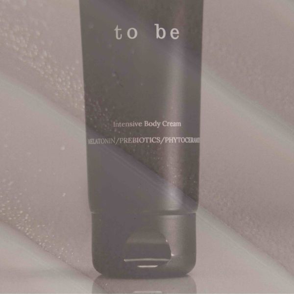 Ламелярна основа в косметиці: як вона забезпечує глибоке зволоження шкіри?