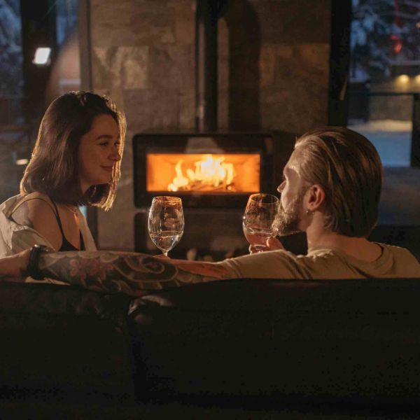 Ідеї для романтичного вечора вдома: як створити атмосферу любові та затишку