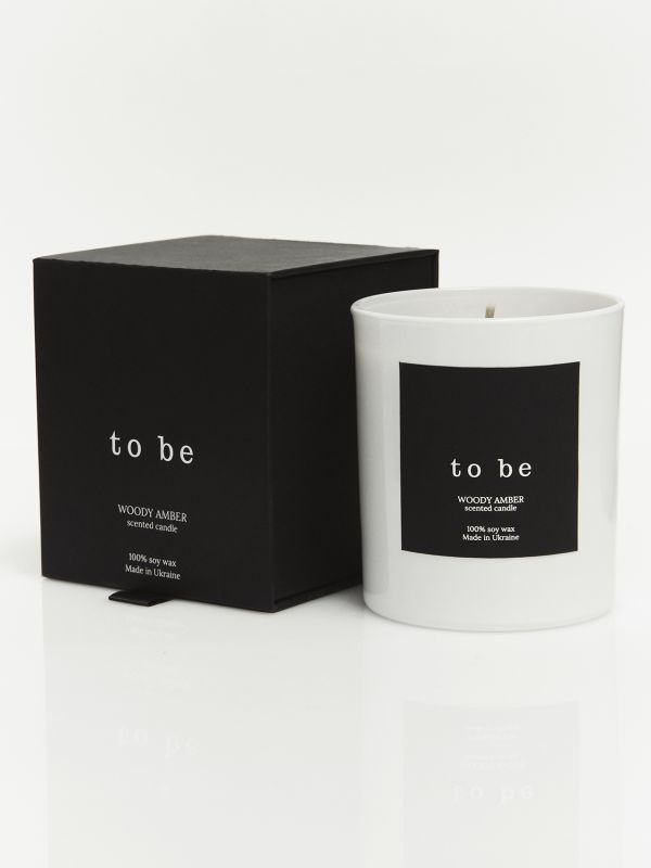 Парфумована соєва свічка WOODY AMBER
