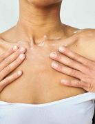 Зволожуючий лосьйон для тіла та рук з центеллою азіатською